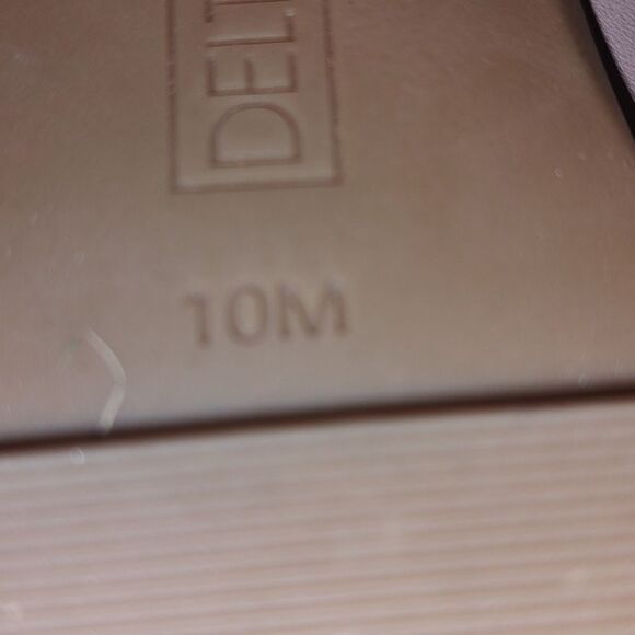 Deltan Quinn  Nude color Leather Ballet Flats Sz 10 NWOT - Picture 8 of 8